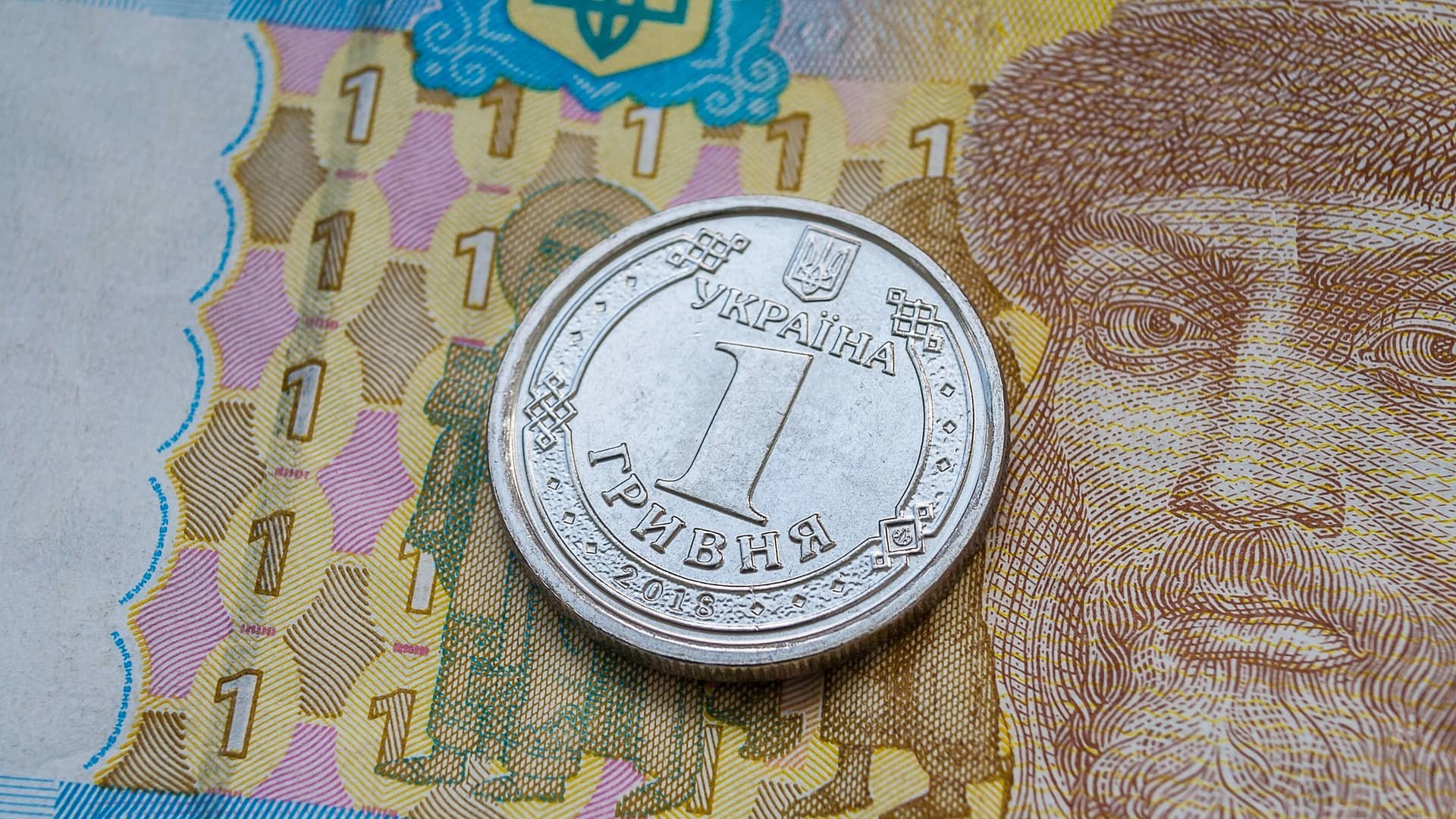 Що буде з монетами 1 та 2 гривні, які хотіли оновити: чи будуть їх знову міняти