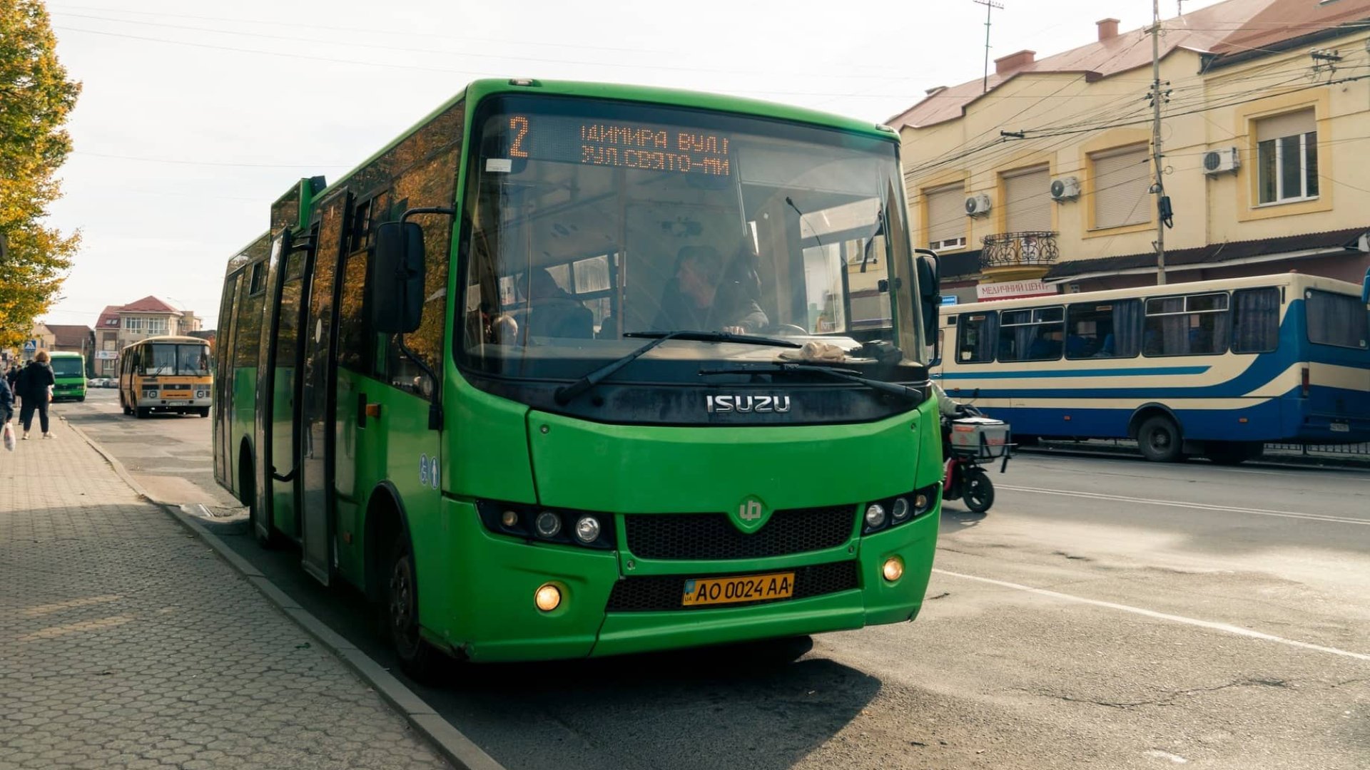 Проїзд в автобусах подорожчає: нові ціни по Мукачеву та в села громади