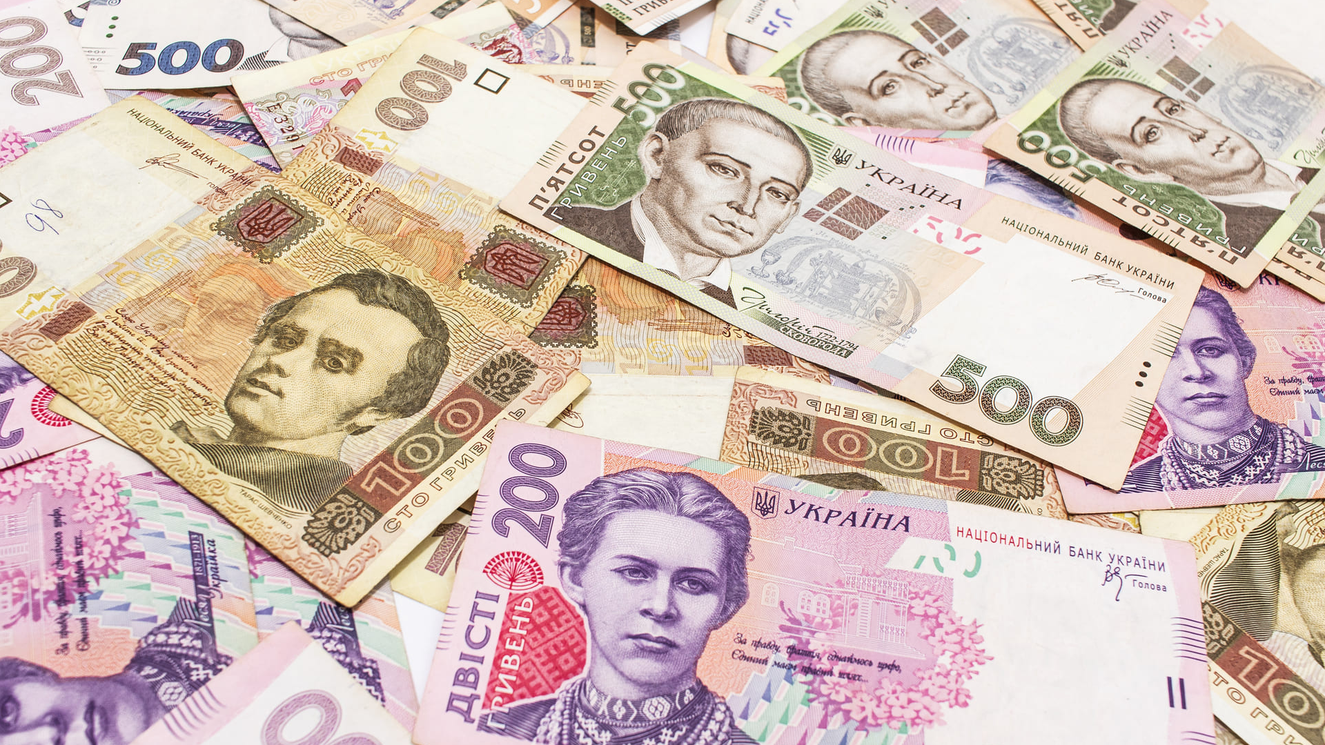 Хто з українців може отримати 10 000 гривень на дитину