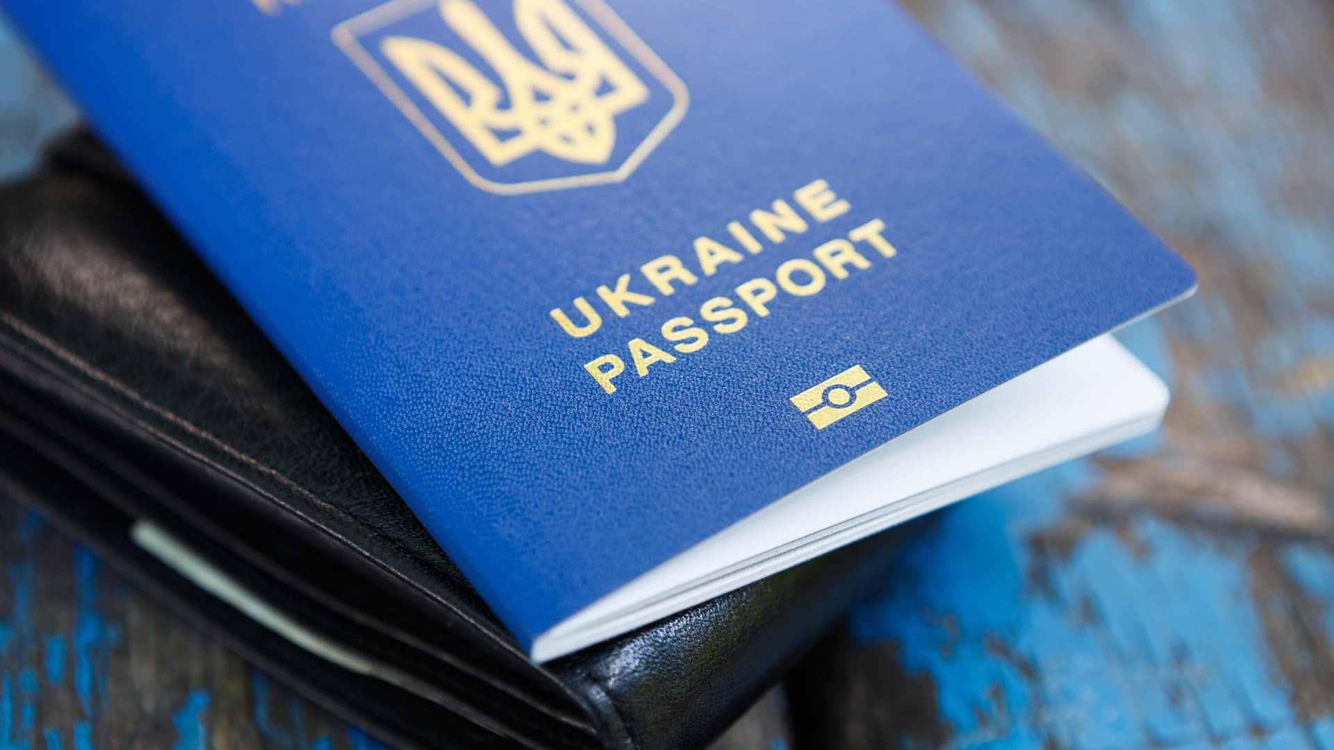 Озвучено попередження для українців, які виїхали за кордон
