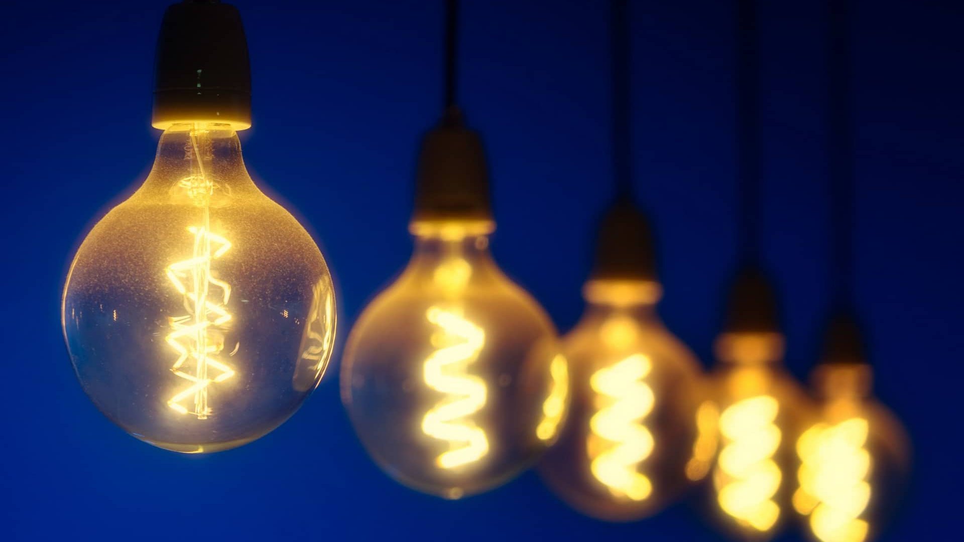 Показано новий графік відключення електроенергії на четвер, 6 листопада