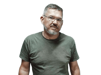 Як лікар з Мукачева рятує життя воїнів на передовій Як лікар з Мукачева рятує життя воїнів на передовій