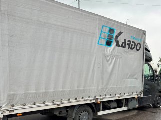 Митники затримали вантажівку з «липовими» документами