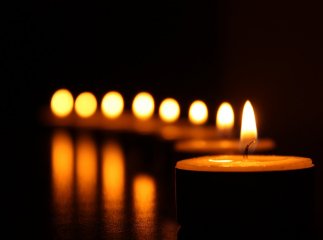 У Мукачеві попрощались із загиблим захисником — у нього залишились вагітна дружина та батьки У Мукачеві попрощались із загиблим захисником — у нього залишились вагітна дружина та батьки