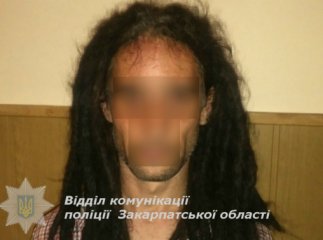 Вночі у Мукачеві трапилось криваве вбивство: син зарізав співмешканця своєї матері