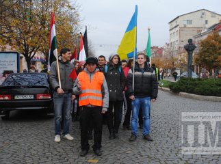 Закарпатські угорці вшанували жертв сталінських репресій поминальною ходою (ФОТО)
