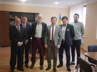 Мерія Ужгорода зустрілась з відомим меценатом із Великобританії