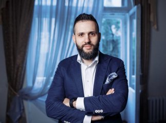 У митній службі хочуть запровадити онлайн-калькулятор, який зробить систему розмитнення авто легшою