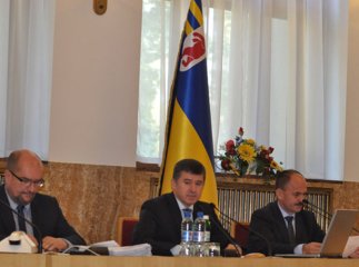 Брензович та Балога звільнились з посад