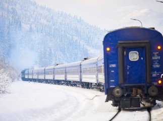Укрзалізниця пояснила, як надаватиме безкоштовні проїзди на потягах та коли саме
