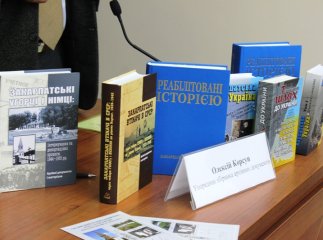 На видання творів закарпатських авторів та поповнення книжкового фонду бібліотек виділили 700 тисяч гривень