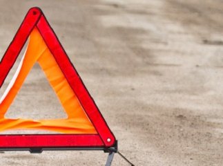 Між Ужгородом та Мукачевом ДТП: легковик зіткнувся із рейсовим автобусом