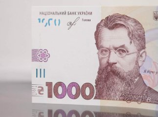 За 1000 за вакцинацію тепер можна сходити в магазин: що дозволено купити