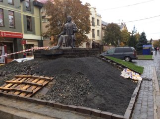 В Мукачеві "взялись" за Духновича (ФОТО)