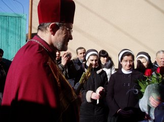 Єпископ Мілан Шашік освятив новий жіночий монастир в Мукачеві