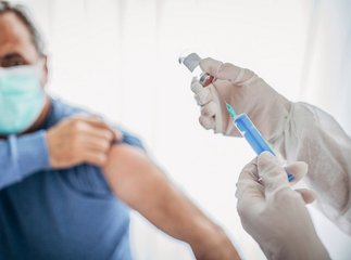 Відсьогодні знову запрацювали усі пункти вакцинації
