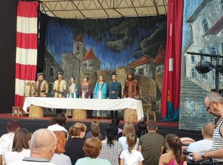 У Чинадієві в Сент-Міклоші відбулася заключна "Мандрівка замками Закарпаття"