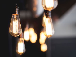 У понеділок світло вимикатимуть кілька разів: графік відключень на 12 січня