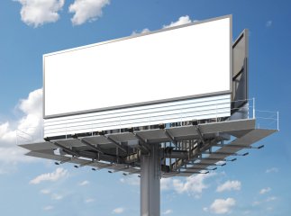 В Ужгороді були поза Законом 38 терас та 30 білбордів