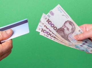 Українцям надали уточнення про нову допомогу 2000 гривень, яку вже дають на картку