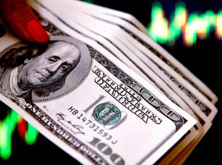 Експерти розповіли, яким буде курс долара влітку 2022 року, якщо війна затягнеться
