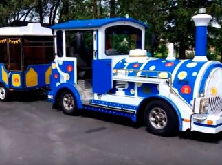 У Мукачеві почав їздити екскурсійний потяг