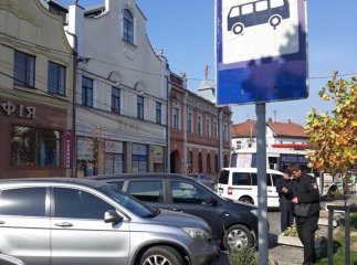 У Мукачеві все частіше порушують правила паркування