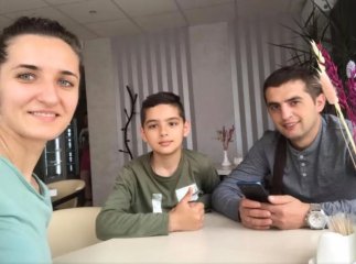 Опубліковано фото сім’ї із Закарпаття, яка потрапила у моторошну ДТП за кордоном