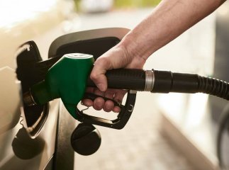 На АЗС ще 6 місяців дозволи продавати «старий» бензин, а з 1 січня — тільки «новий» На АЗС ще 6 місяців дозволи продавати «старий» бензин, а з 1 січня — тільки «новий»