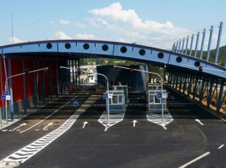 Міжнародний скандал: словацький митник вимагав від українського журналіста хабар