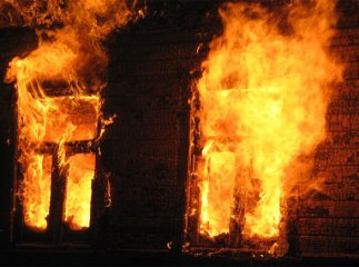 Опівночі на Виноградівщині трагічно загинув чоловік