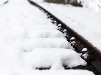 У Мукачеві під потяг потрапив чоловік, який переходив колію
