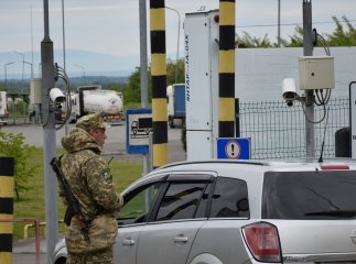 На кордоні зі Словаччиною українець втратив майже мільйон гривень