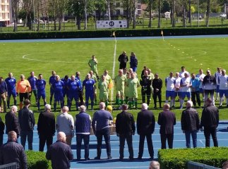 Пам’ять легенди закарпатського футболу вшанували на турнірі у Мукачеві Пам’ять легенди закарпатського футболу вшанували на турнірі у Мукачеві