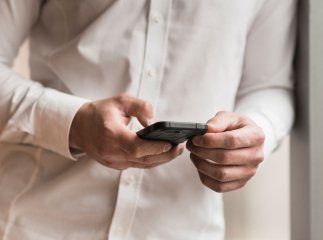 Клавіатура на смартфоні стежить за вами: як захистити свої паролі та листування