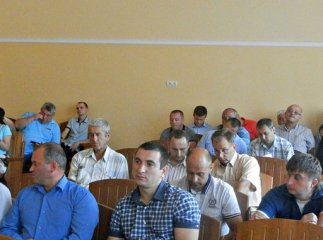 Звернення хустських депутатів до ВР та Президента щодо децентралізації виявилось фейковим