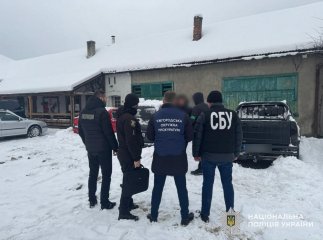 Молодого закарпатця викрили на незаконному продажу гуманітарних автомобілів, призначених для ЗСУ