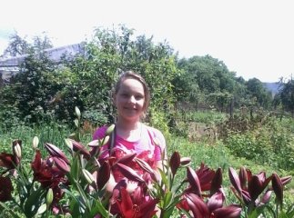 Юна закарпатка вирощує вдома понад 40 видів лілій