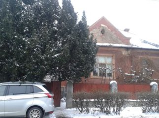 Друг вбитого у Мукачеві підприємця каже, що у загиблого були вороги, але не на стільки, щоб могли його убити