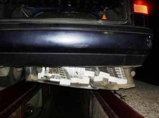 Прикордонники Мукачівського загону затримали чоловіка, який намагався незаконно перевезти тютюнові вироби