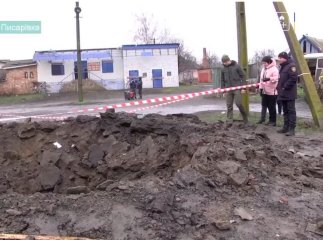 "Ворожий боєприпас розірвався, коли люди збиралися лягати спати": окупанти обстріляли центр однієї з громад "Ворожий боєприпас розірвався, коли люди збиралися лягати спати": окупанти обстріляли центр однієї з громад