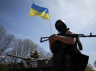 Тячівські військові отримають 3 тисячі гривень матеріальної допомоги