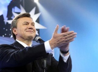 ЄС та США розглядають можливість блокування рахунків та віз понад 50 українським чиновникам (СПИСОК)