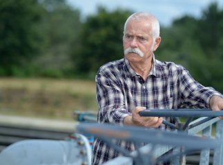 На Закарпатті активно працевлаштовують людей віком 60+
