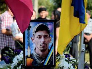 Закарпаття схилило голову перед загиблим Героєм