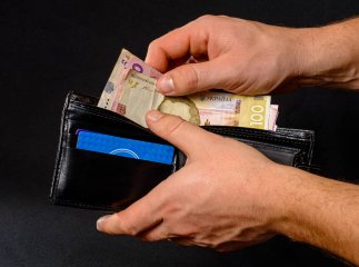 Нацбанк надав перелік гривень, які вивели з обігу і ними не можна розрахуватись