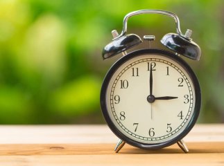 Коли переводять годинники на літній час 2026