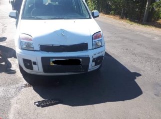 На Закарпатті знову сталась ДТП: зіткнулись авто та мотоцикл