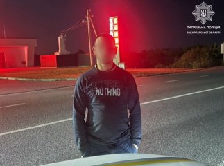 Горе-водій, якого зупинили патрульні, має сплатити 57 тисяч гривень штрафу