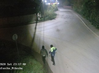 У Берегові невідомі вкрали дорожній знак. Мер просить впізнати злодюжок